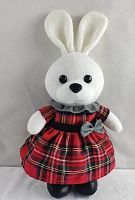 Мягкая игрушка Abtoys Knitted. Зайка вязаный девочка в клетчатом платье 25см