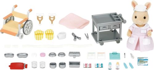 Игровой набор Sylvanian Families Медсестра с аксессуарами 5094 фото 5