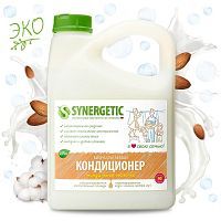 Кондиционер для белья SYNERGETIC Миндальное молочко 2,75л