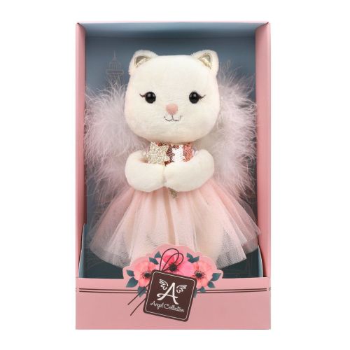 Киска Жизель с крыльями