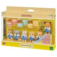 Игровой набор Sylvanian Families Малыши на детской площадке 5672