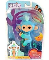 Интерактивная обезьянка Чарли голубая с зеленым 12 см