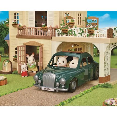 Большой дом с навесом для машины Sylvanian Families 5669 фото 8