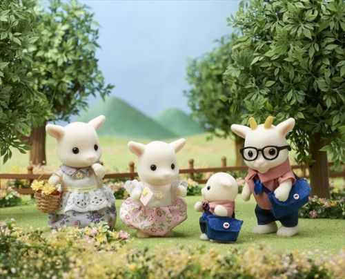 Набор фигурок Sylvanian Families Семья Козликов 5622 фото 7